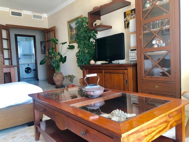GATU Villa Isabel TERRAZA,PARKING,1ºLINEA PLAYA,WIFI,VISTA AL MAR Cádiz Kültér fotó